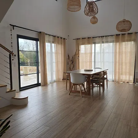 Signature Villa